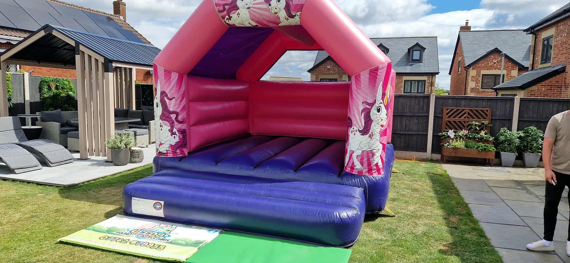 Unicorn Bouncy Castle - Purple & Pink